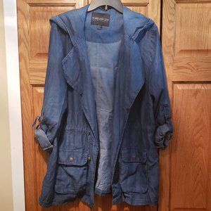 Women's Plus Size Light Jean Jacket
